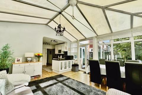 3 bedroom semi-detached house for sale, Welwyndale Road, Sutton Coldfield, B72 1AN