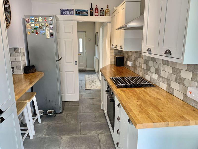 Kitchen 1
