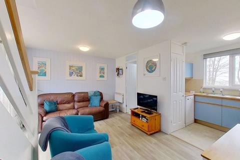 undefined, 67 Strawberry Hill, Tolroy Manor