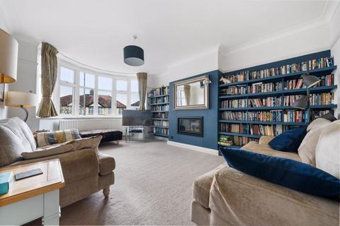 32 Prior Avenue, Sutton, SM2 5HY