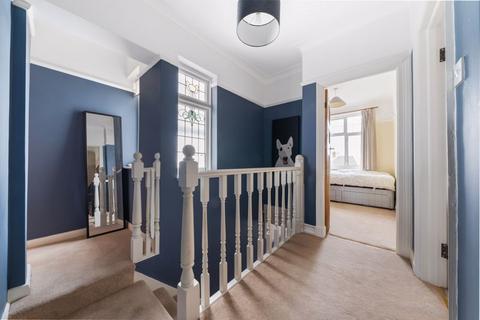 32 Prior Avenue, Sutton, SM2 5HY