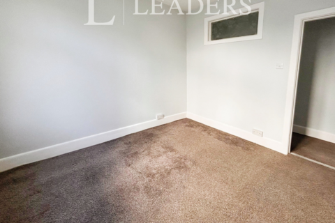 2 bedroom flat to rent, Bennett Road, Bournemouth
