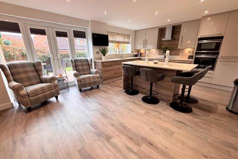 21 Elm Grove, Wootton, Northampton, NN4 6FB