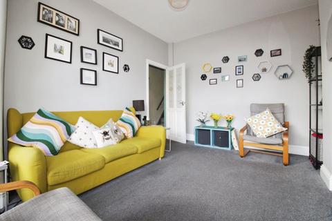 31 Brookfield, Prestwich, Manchester, M25 1EL