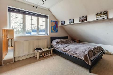 58 Joiners Lane, Chalfont St Peter, Gerrards Cross, SL9 0AT