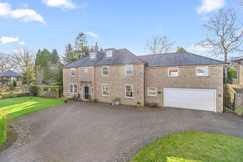 Victoria Avenue, Ilkley LS29 6 bed detached house for sale - £1,350,000