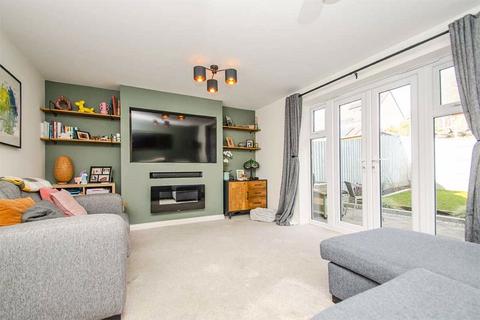 3 bedroom semi-detached house for sale, Oakley Road, Burntwood WS7