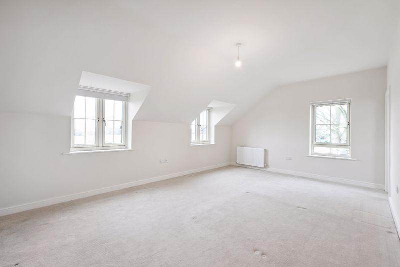 Principal bedroom