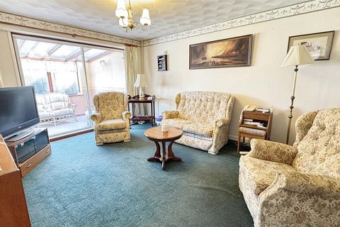 3 bedroom semi-detached house for sale, Mortimer Road, Melton Mowbray, Leicestershire