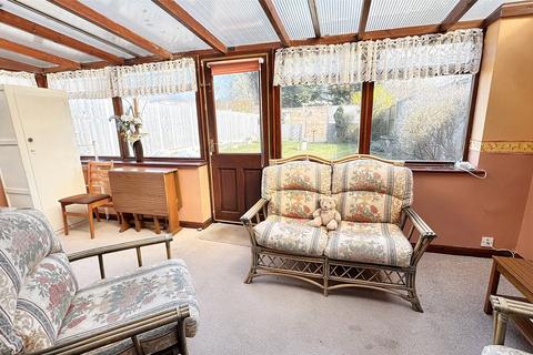 3 bedroom semi-detached house for sale, Mortimer Road, Melton Mowbray, Leicestershire