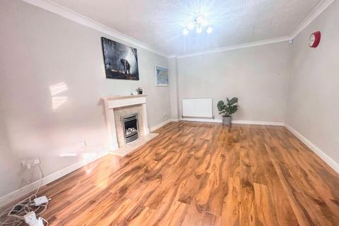 3 Thrupp Bridge, Wootton, Northampton, NN4 6AR