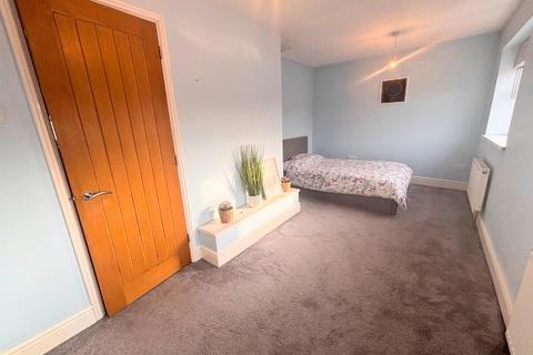3 Thrupp Bridge, Wootton, Northampton, NN4 6AR