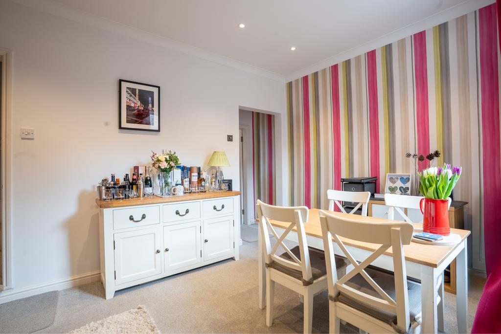 6emmersonstreet8