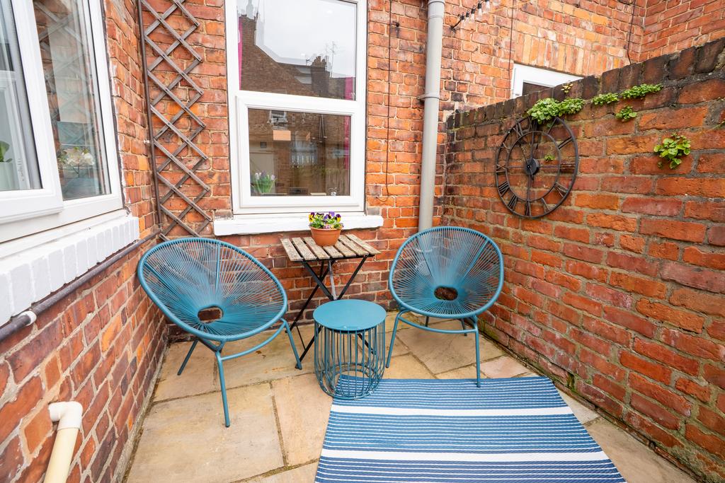 6emmersonstreet26