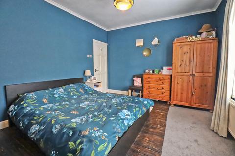 3 bedroom terraced house for sale, Highfields Road, Hinckley, Leicestershire, LE10 1UU