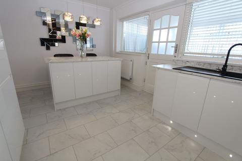 51 Chichester Avenue, Netherton, Dudley, DY2 9JL
