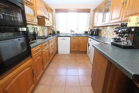 20 Pine Road, Tividale, Oldbury, B69 1TZ
