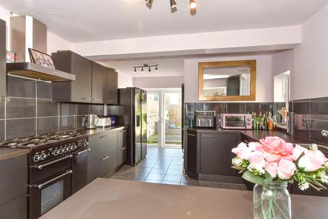 5 bedroom terraced house for sale, Ethelbert Road, Margate, Kent