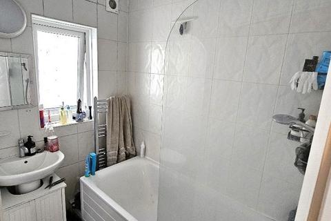 5 bedroom semi-detached house to rent, Old Oak Road, East Acton, London, W3 7JD