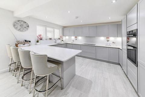 4 bedroom detached house for sale, Bedford MK41