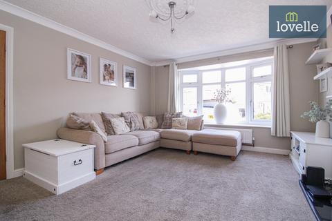 3 bedroom semi-detached house for sale, Faulding Way, Grimsby DN37