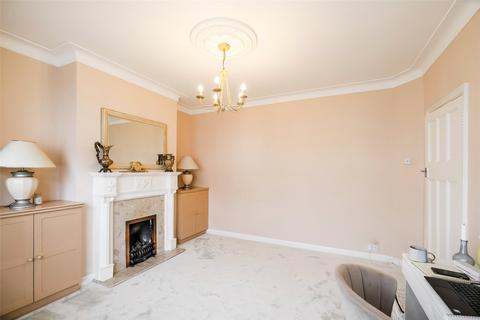 3 bedroom terraced house for sale, Brockham Drive, Gants Hill IG2