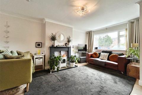 3 bedroom terraced house for sale, Elm Bank, Yateley, Hampshire