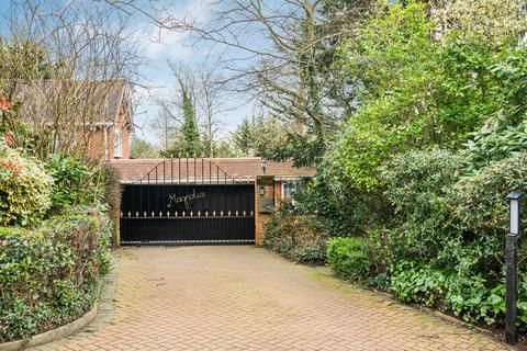 undefined, Corbar Close, Hadley Wood EN4