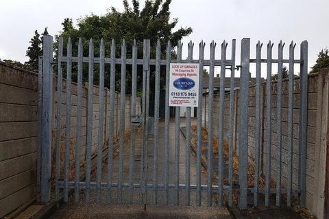 undefined, Camp Drive, Houghton Regis LU5