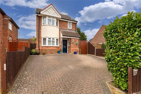 3 bedroom detached house for sale, Durler Avenue, Kempston, Bedford, Bedfordshire, MK42