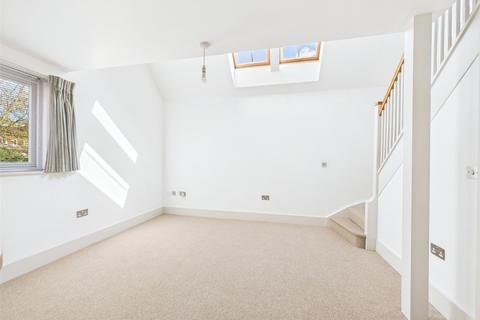 1 bedroom apartment for sale, Little St. Johns Street, Woodbridge, Suffolk, IP12