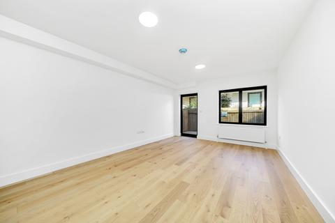 2 bedroom apartment to rent, Bethnal Green Road, London, E2
