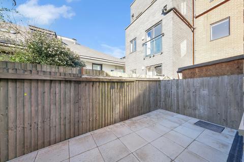 2 bedroom apartment to rent, Bethnal Green Road, London, E2