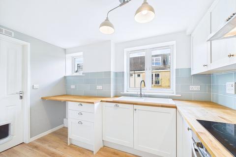 2 bedroom duplex for sale, Grove Road, Hitchin, SG4
