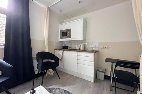 Studio for sale, James Street, Bradford, West Yorkshire, BD1