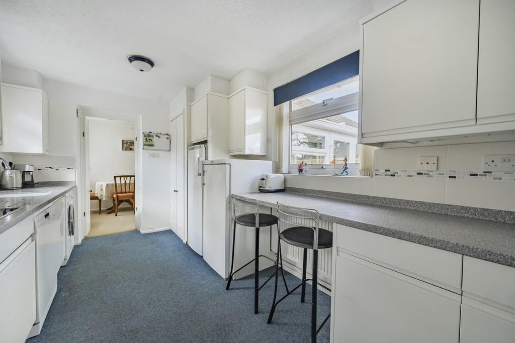 Kitchen Pic 4