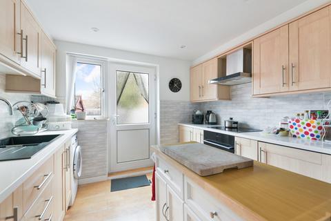 5 Darley Gardens, Morden, SM4 6QF