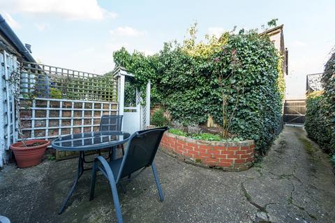 2 bedroom terraced house for sale, Newbiggen Street, Dunmow CM6