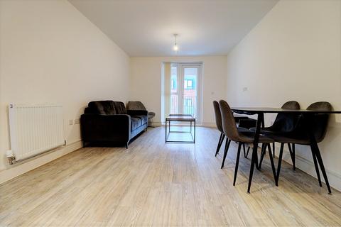 2 bedroom apartment for sale, Suffield Hill, Buckinghamshire HP11