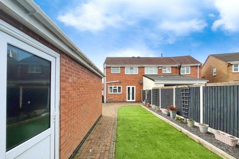 43 Bonnington Drive, Bedworth, CV12 8TX