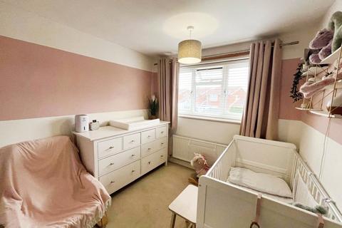 43 Bonnington Drive, Bedworth, CV12 8TX