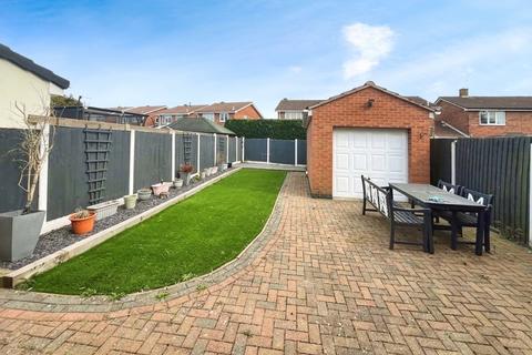 43 Bonnington Drive, Bedworth, CV12 8TX