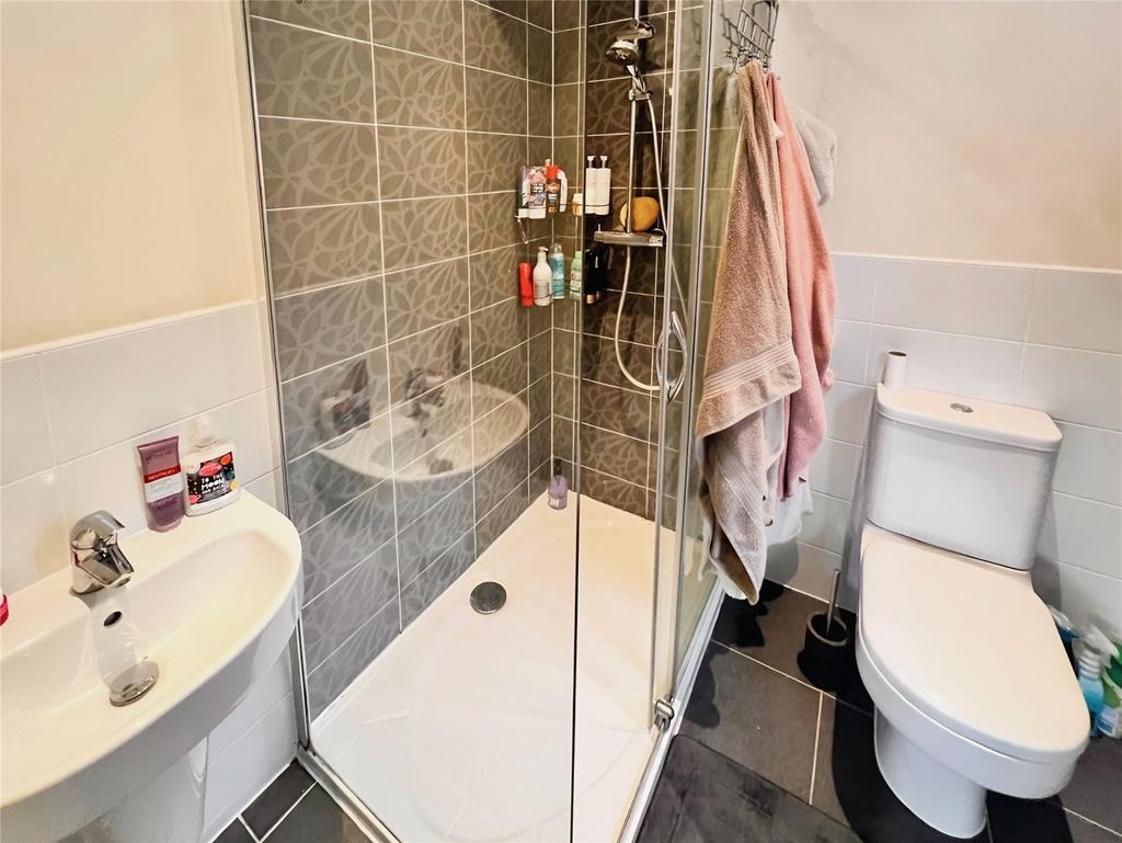 En Suite Shower