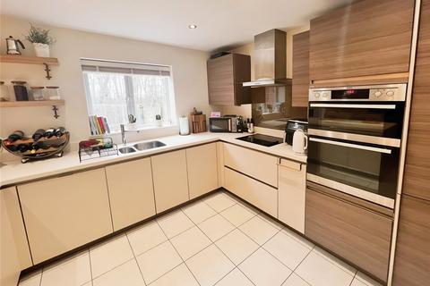 20 Boundary Close, Burton-on-trent, DE13 0PG