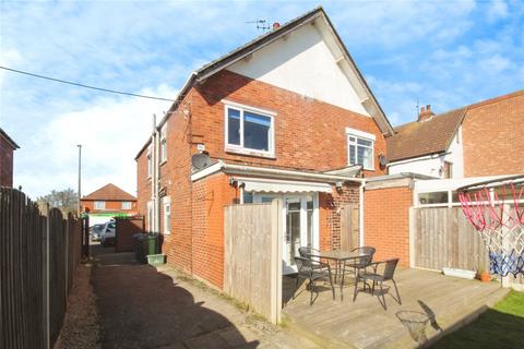 59 High Street, Dunsville, Doncaster, DN7 4BS