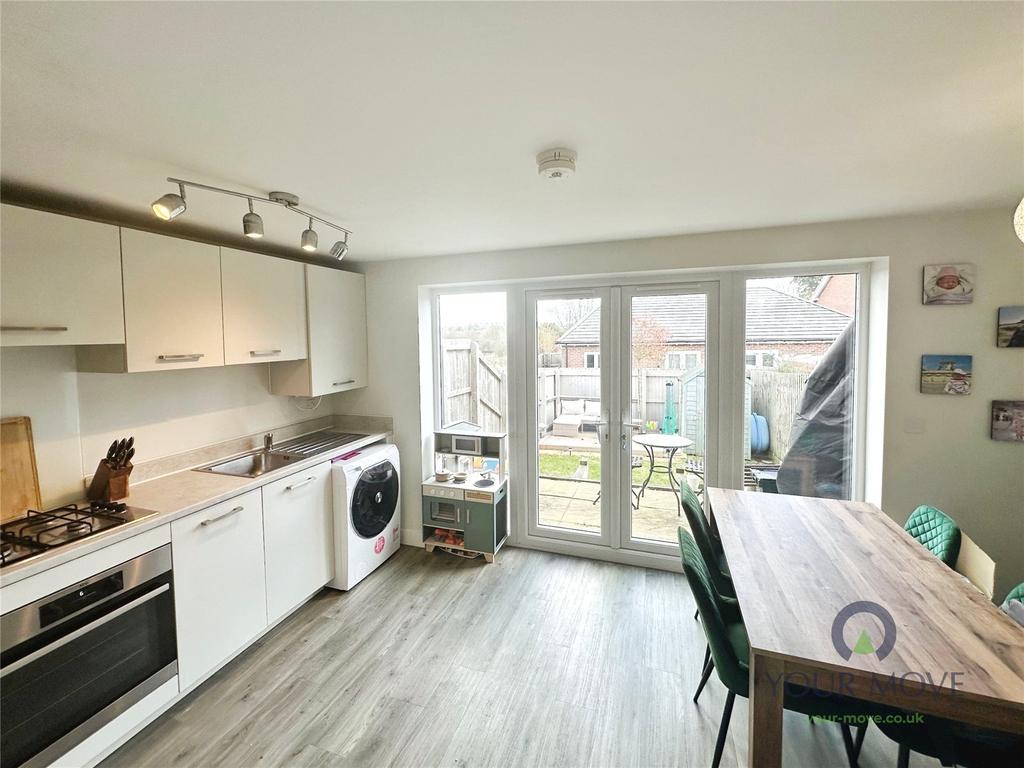 Kitchen/Dining Room