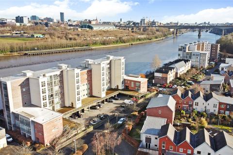 2 bedroom flat for sale, The Grainger, The Staiths NE8