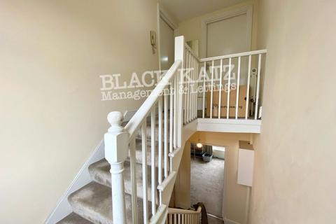 2 bedroom apartment to rent, SW9