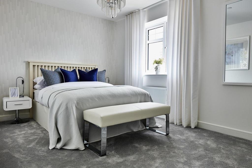 Double room with space for storage