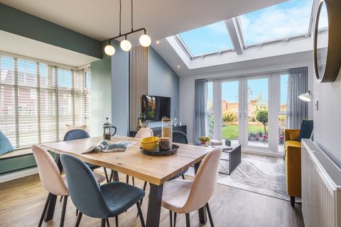 3 bedroom detached house for sale, Plot 354, The Foss FCT at Charlton Gardens, Queensway TF1